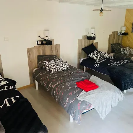 Grange A Grains A L'ombre D'une Tour Tournebu